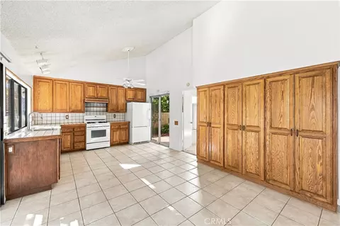 Kitchen - 2906 Fall River Cir, Westlake Village, CA 91362 photo 1 of 5
