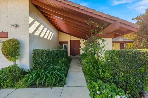 Exterior - 2906 Fall River Cir, Westlake Village, CA 91362 photo 3 of 10