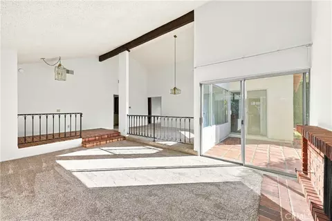 Living - 2906 Fall River Cir, Westlake Village, CA 91362 photo 2 of 7