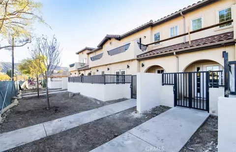 Exterior - 5518 E Los Angeles Ave #2, Simi Valley, CA 93063 photo 2 of 5