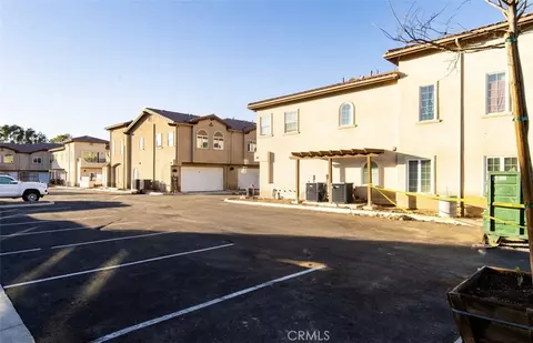 Exterior - 5518 E Los Angeles Ave #2, Simi Valley, CA 93063 photo 3 of 5