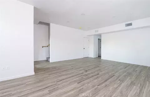 Living - 5518 E Los Angeles Ave #2, Simi Valley, CA 93063 photo 1 of 3