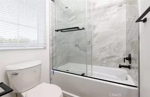 Bath - 5510 E Los Angeles Ave #3, Simi Valley, CA 93063 photo 3 of 3