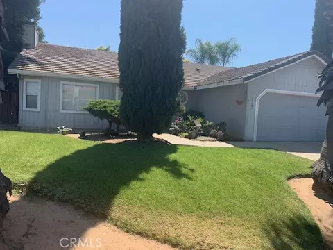 2582 Peppertree Dr, Merced, CA 95348 photo 1