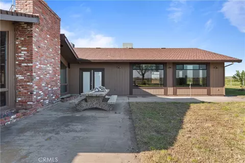 Exterior - 6922 G St, Merced, CA 95340 photo 4 of 7