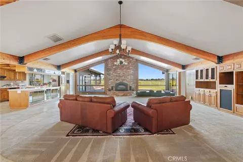 Living - 6922 G St, Merced, CA 95340 photo 1 of 6