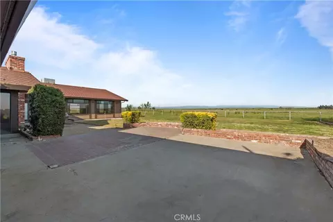 Exterior - 6922 G St, Merced, CA 95340 photo 3 of 7