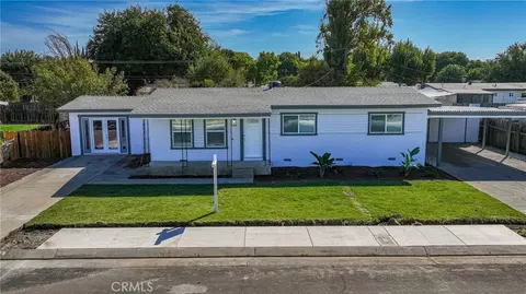2978 Nottingham Ln, Merced, CA 95340