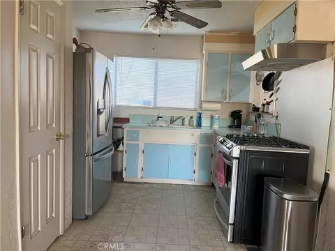 358 Cody Ave, Planada, CA 95365 photo 2