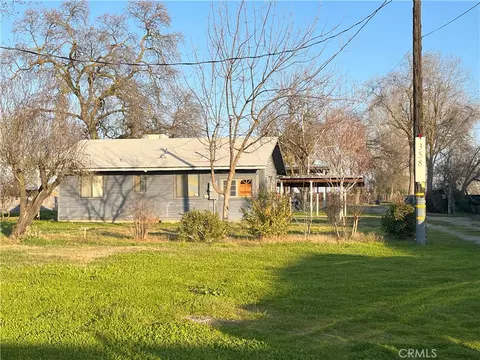358 Cody Ave, Planada, CA 95365