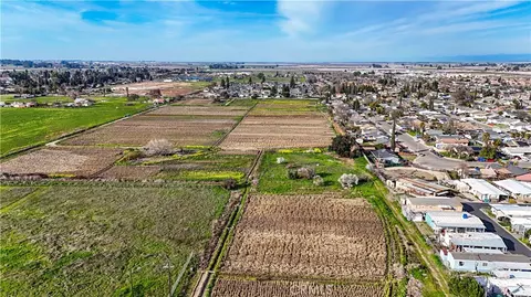 2577 Lobo Ave, Merced, CA 95348 photo 17