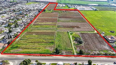 2577 Lobo Ave, Merced, CA 95348 photo 2