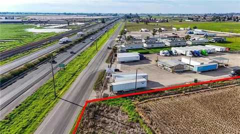 2577 Lobo Ave, Merced, CA 95348 photo 3