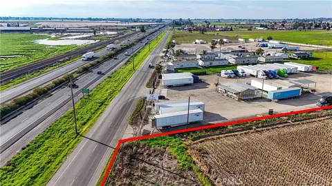 2577 Lobo Ave, Merced, CA 95348 photo 3