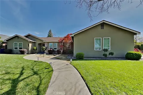 2100 Sherwood Ave #A, Modesto, CA 95350