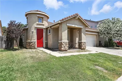 1207 Strawberry Dr, Merced, CA 95348