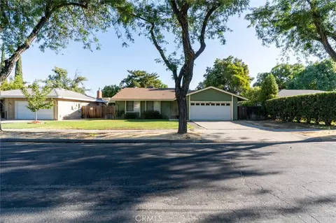 677 Northwood Dr, Merced, CA 95348