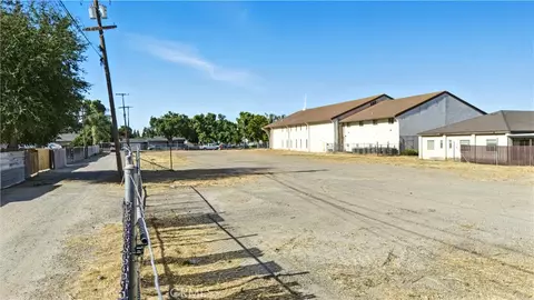 1732 Miller Ave, Modesto, CA 95354 photo 9