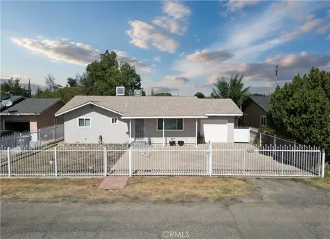 6800 Helton St, Winton, CA 95388