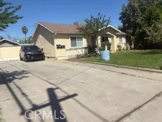 827 R St, Merced, CA 95341