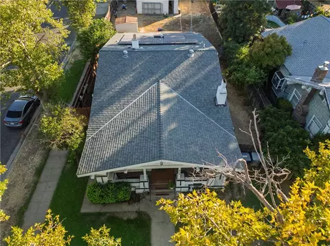 View/Area - 902 W 20th St, Merced, CA 95340 photo 2 of 6