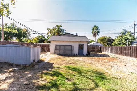 Exterior - 902 W 20th St, Merced, CA 95340 photo 8 of 14