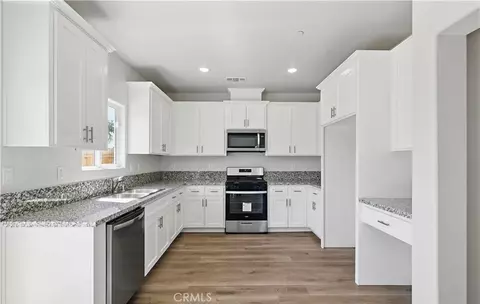 695 Valencia, Merced, CA 95341