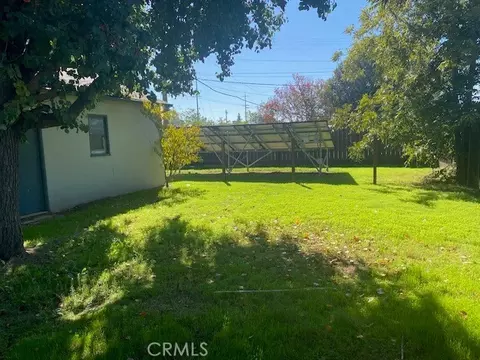 Exterior - 8 W 25th St, Merced, CA 95340 photo 2 of 3