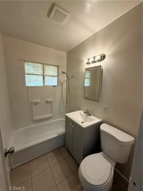 981 Barney, Merced, CA 95340 photo 8