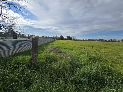 2299 E Childs, Merced, CA 95341 photo 4