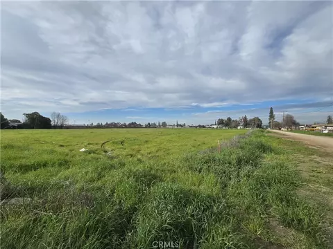 2299 E Childs, Merced, CA 95341 photo 3