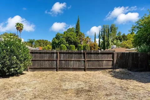 Exterior - 1375 Loughborough, Merced, CA 95348 photo 4 of 12