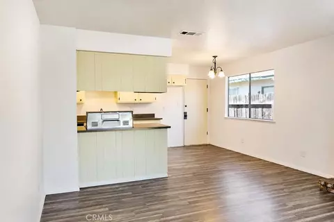 Living - 1375 Loughborough, Merced, CA 95348 photo 4 of 9