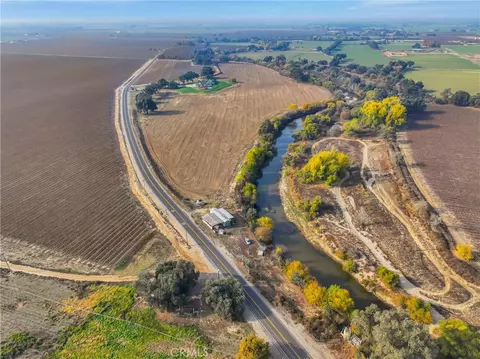 View/Area - 20170 River Rd, Stevinson, CA 95374 photo 5 of 5