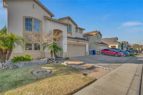9185 N Rochester, Delhi, CA 95315