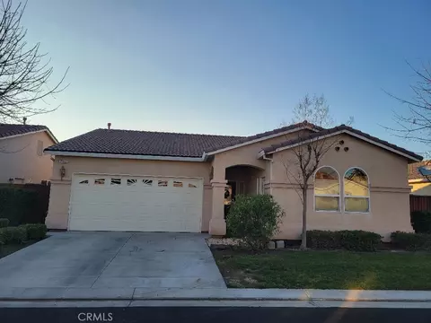2983 La Vina, Los Banos, CA 93635