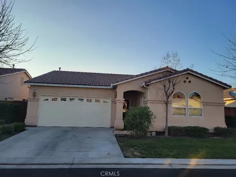 2983 La Vina, Los Banos, CA 93635