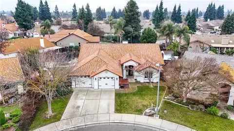 View/Area - 724 Robin Dr, Merced, CA 95340 photo 4 of 11