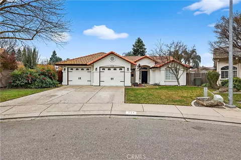 724 Robin Dr, Merced, CA 95340