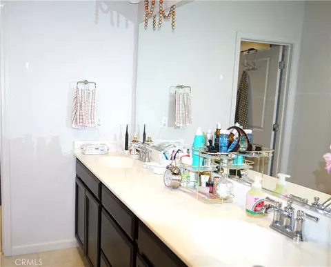 Bath - 2377 Mariner Way, Merced, CA 95340 photo 1 of 1