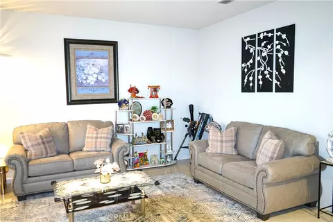 Living - 2377 Mariner Way, Merced, CA 95340 photo 1 of 2