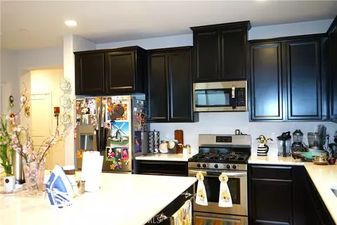 Kitchen - 2377 Mariner Way, Merced, CA 95340 photo 2 of 2