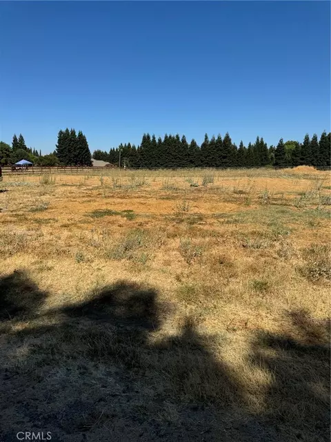 4 Myrtle Rd, Merced, CA 95340