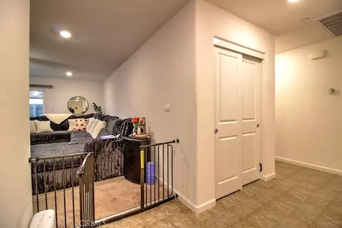 Entry Way - 739 Marcus Ct, Merced, CA 95341 photo 7 of 11