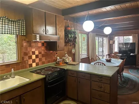 Kitchen - 2273 Rawhide, Arnold, CA 95223 photo 5 of 5