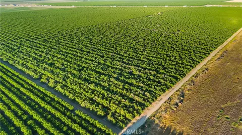 0 I5shields, Firebaugh, CA 93622 photo 4