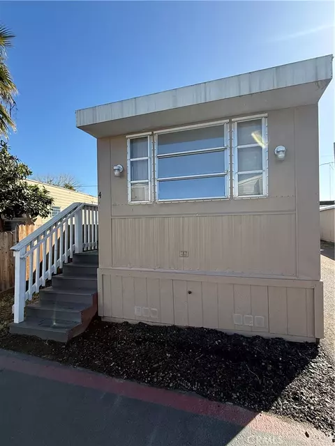 2355 Atwater Blvd #4, Atwater, CA 95301