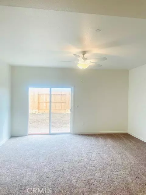 Living - 134 Squaw Valley Dr, Merced, CA 95341 photo 1 of 4