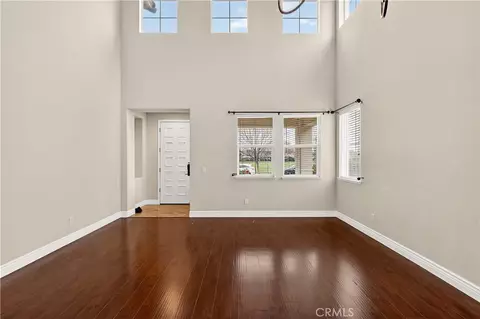 Living - 1277 Baxter, Merced, CA 95348 photo 2 of 6