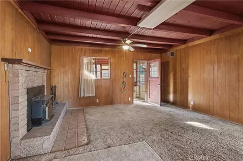 Living - 890 Barney, Merced, CA 95340 photo 5 of 5